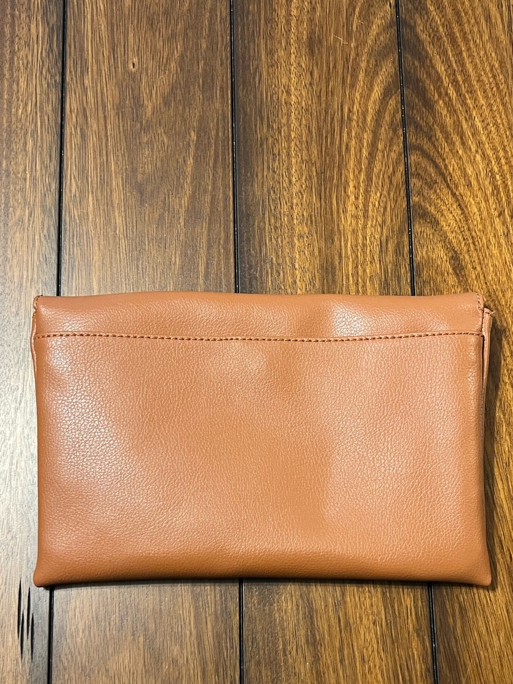 J. Crew Classic Leather Envelope Shoulder Bag in Tan - Picture 3 of 5